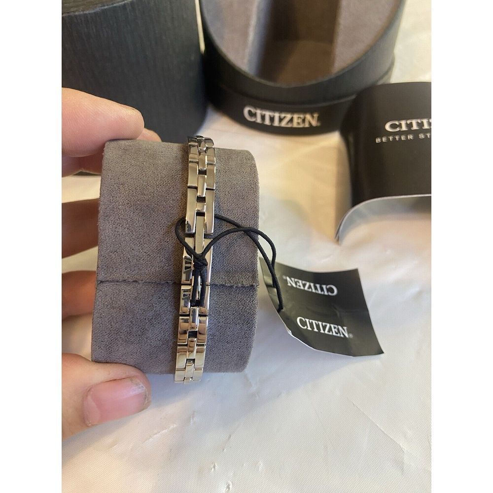 Women's Citizen Eco Drive Round Face Silhouette Bangle Watch EW9990-54E-NWT-Rare - Picture 4 of 10